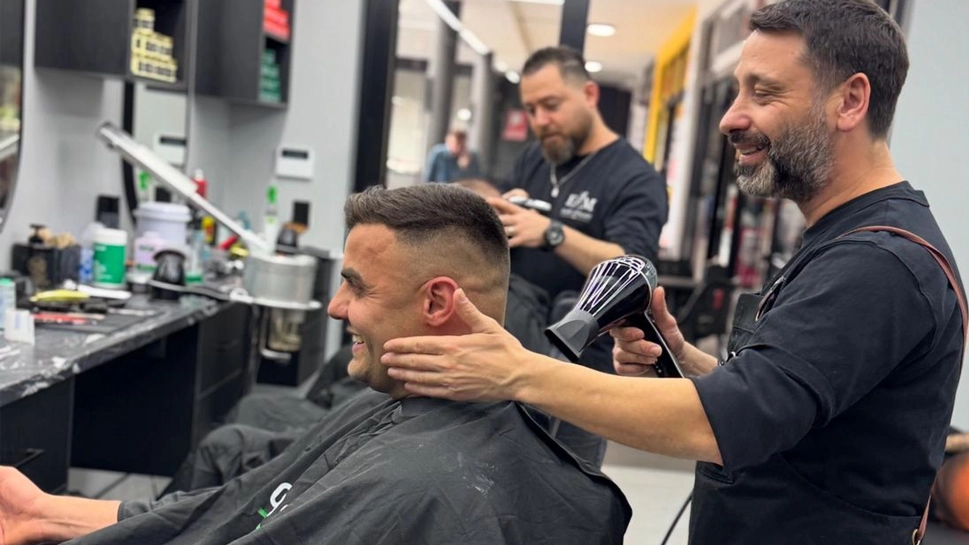 E&M Hair Stylist banner